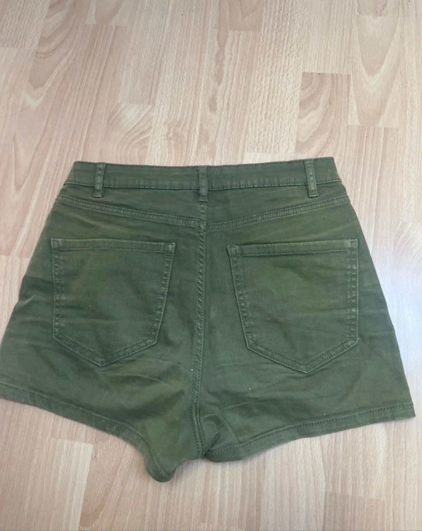 Lote de 2 shorts tamanho M feminino – photo 4